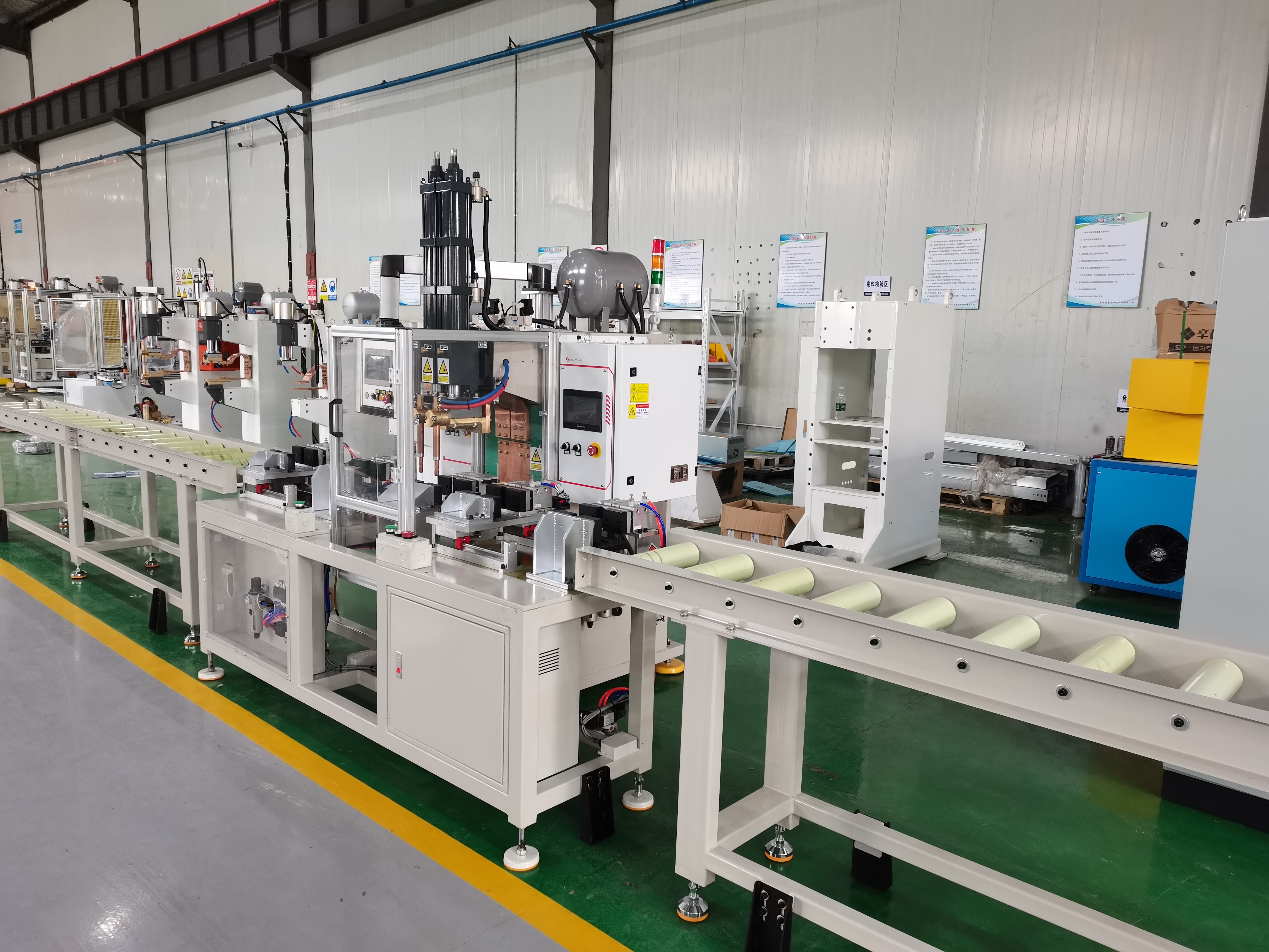 抗震支架自動(dòng)雙頭焊接生產(chǎn)線項(xiàng)目介紹 抗震支架自動(dòng)雙頭焊接生產(chǎn)線項(xiàng)目介紹